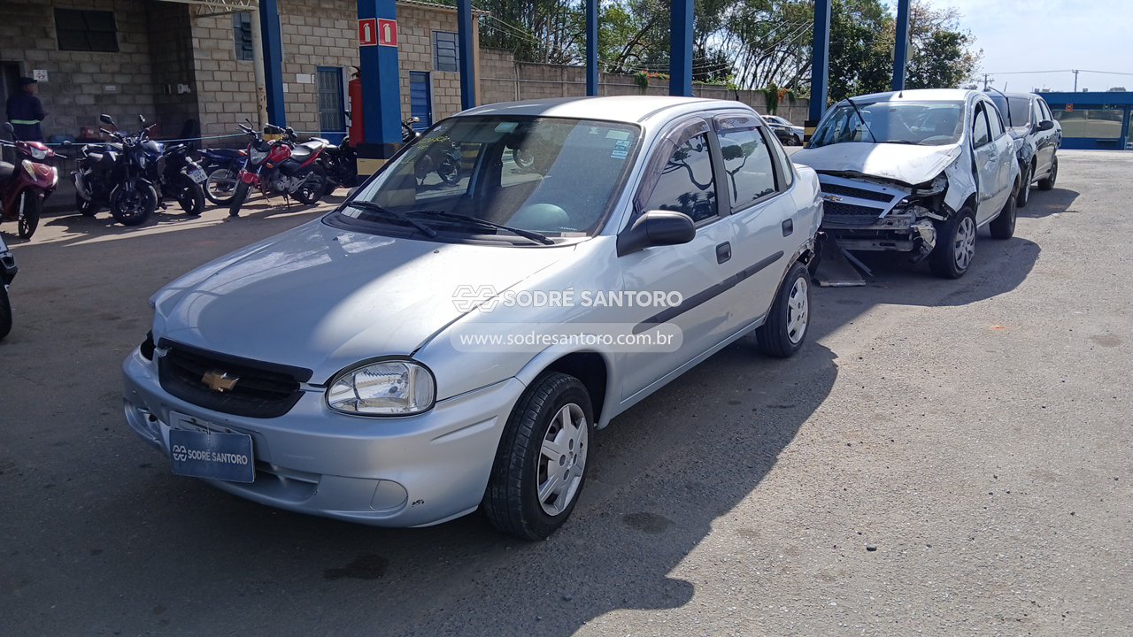 Chevrolet Classic - 2009/2010 — foto 3 de 12