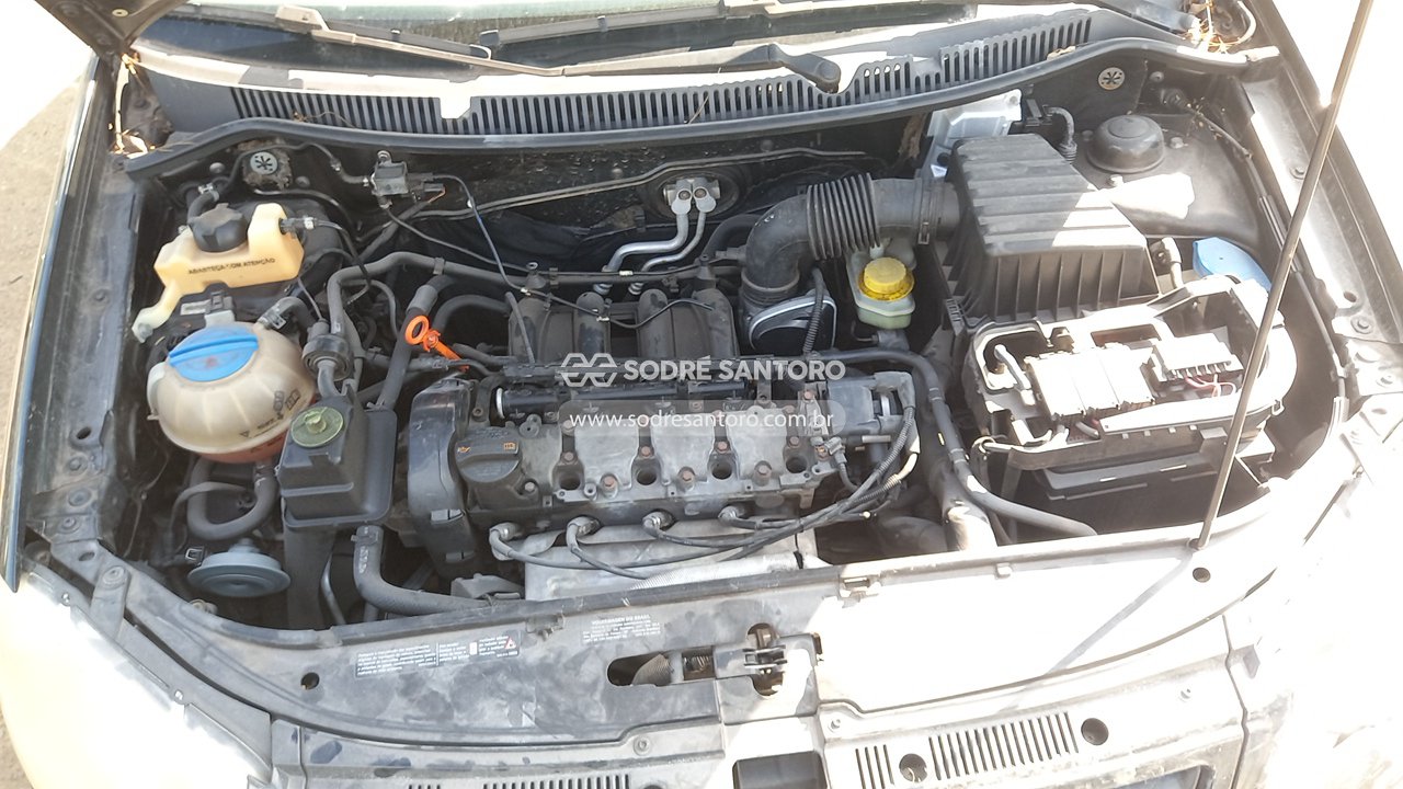 Volkswagen Polo 1.6 - 2011/2012 — foto 5 de 13