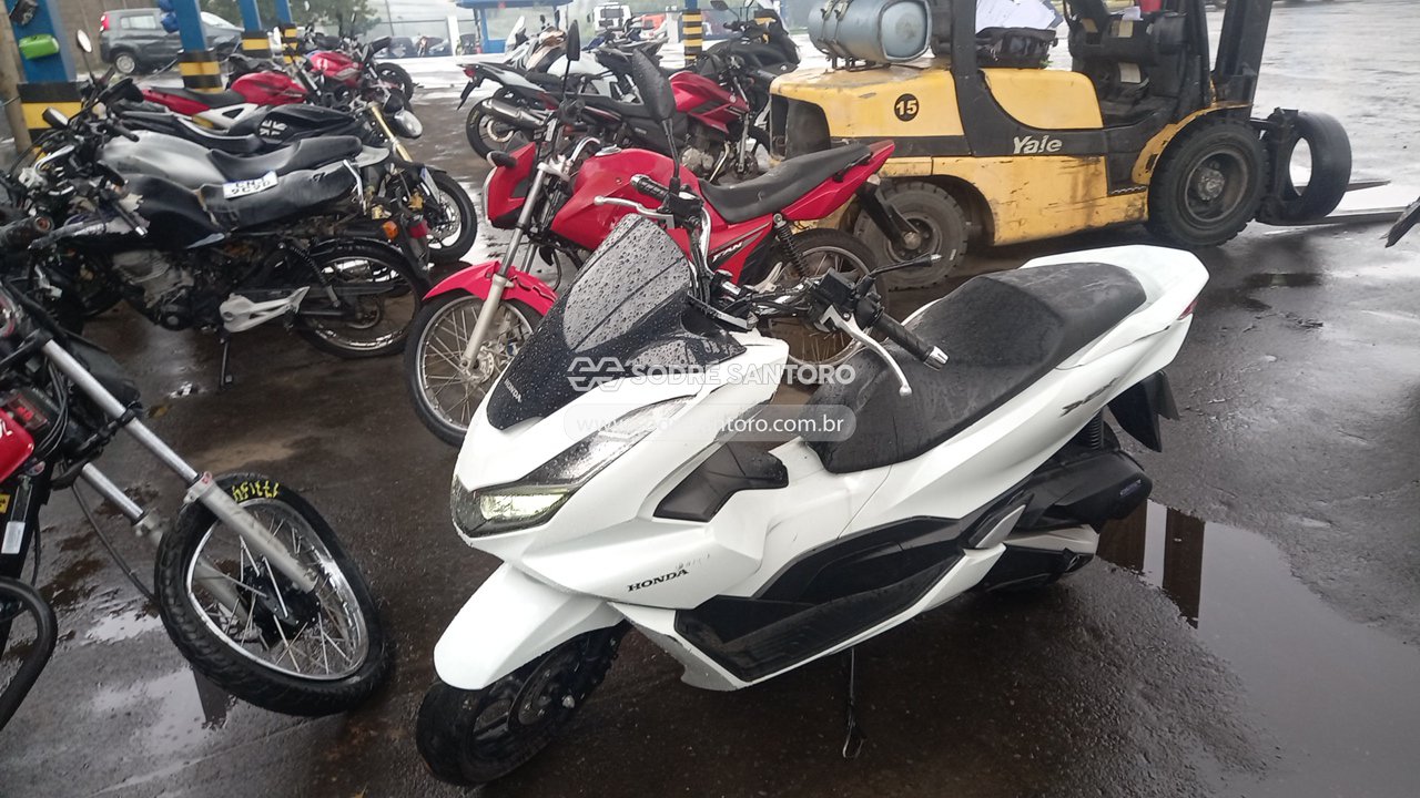 Honda Pcx 160 Abs - 2023/2023 — foto 3 de 12