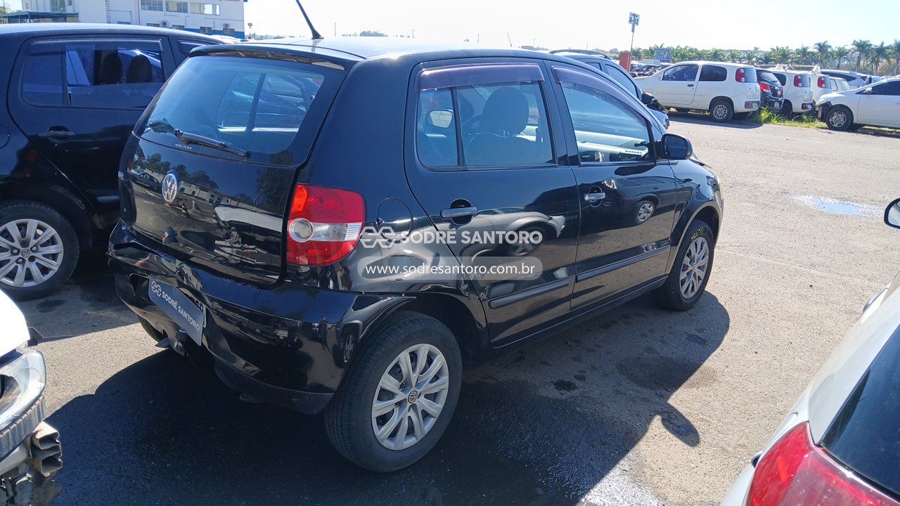 Volkswagen Fox 1.0 - 2007/2008 — foto 4 de 13