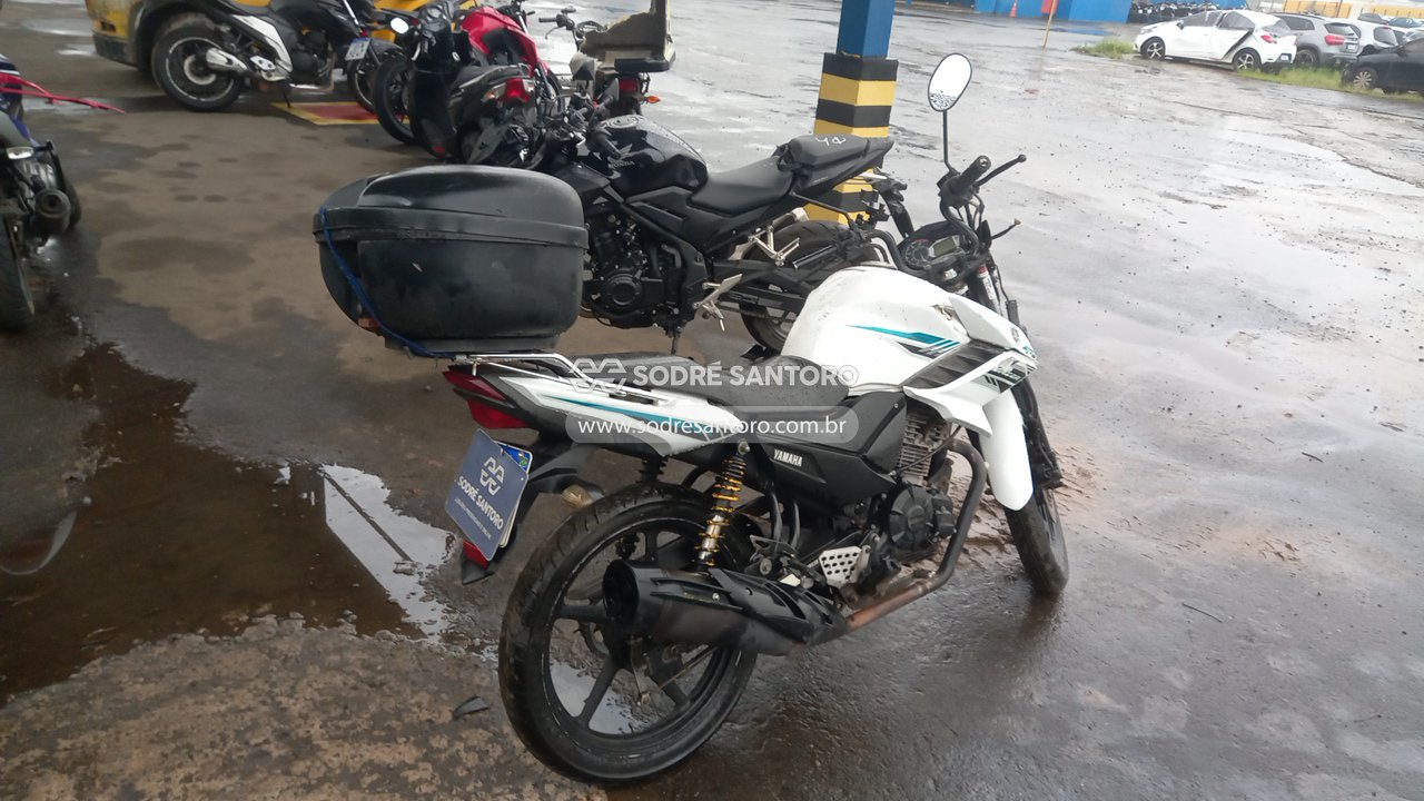 Yamaha YS 150 Fazer Sed - 2015/2016 — foto 4 de 12
