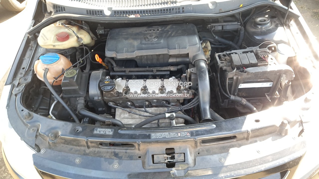 Volkswagen Gol 1.0 - 2010/2011 — foto 5 de 13