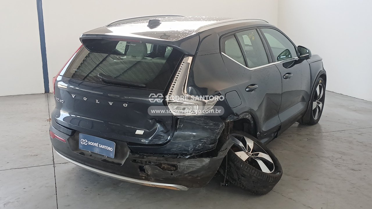 Volvo Xc40 Insc Expres - 2021/2022 — foto 4 de 13