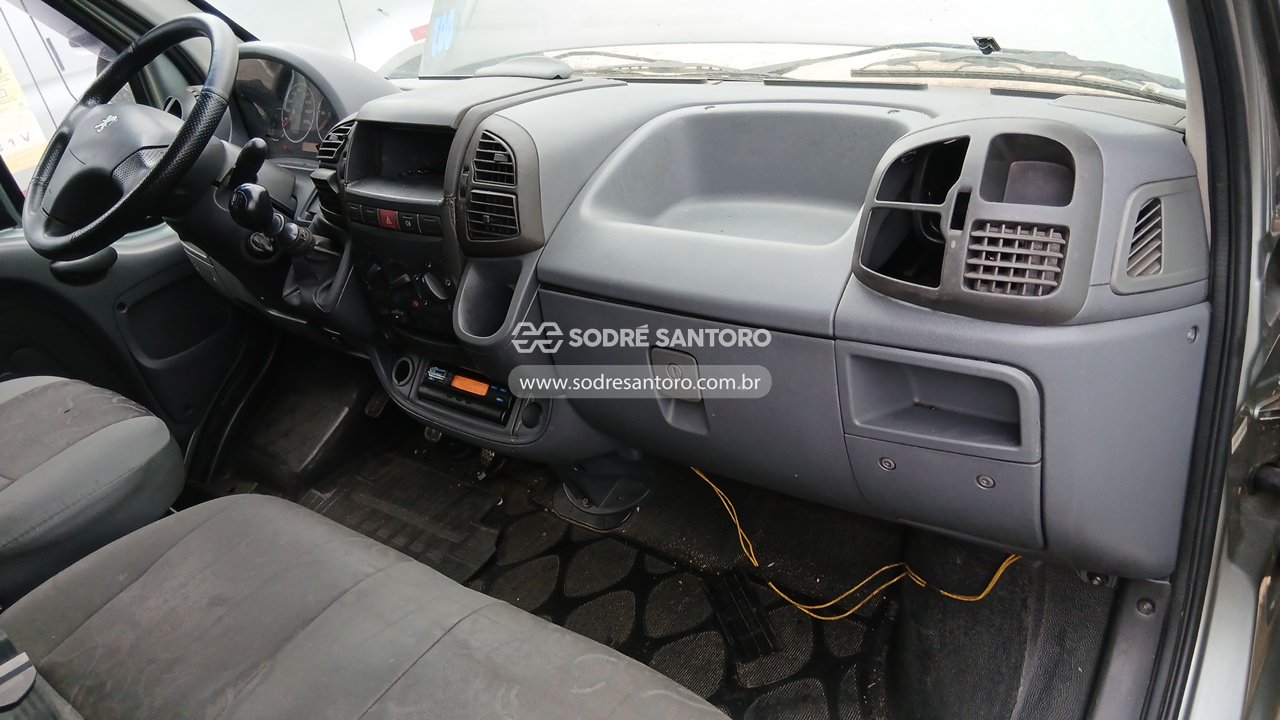 Peugeot Boxer M330m 23s - 2011/2012 — foto 8 de 13