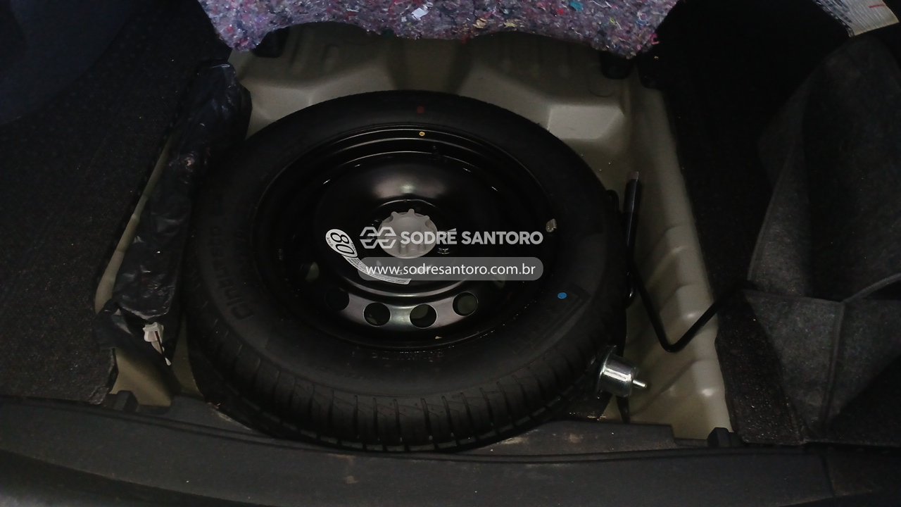 Toyota Yaris SD XL 15 AT - 2018/2019 — foto 10 de 13