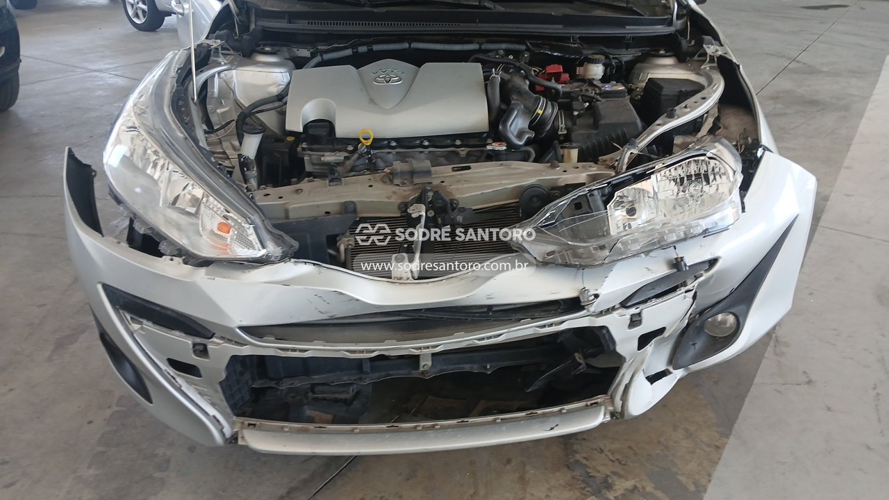 Toyota Yaris SD XL 15 AT - 2018/2019 — foto 12 de 13