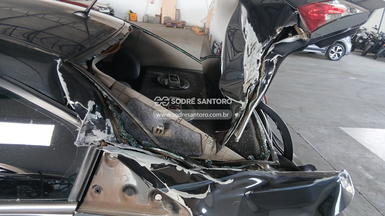 Chevrolet Cruze LT NB - 2013/2013 — foto 12 de 13