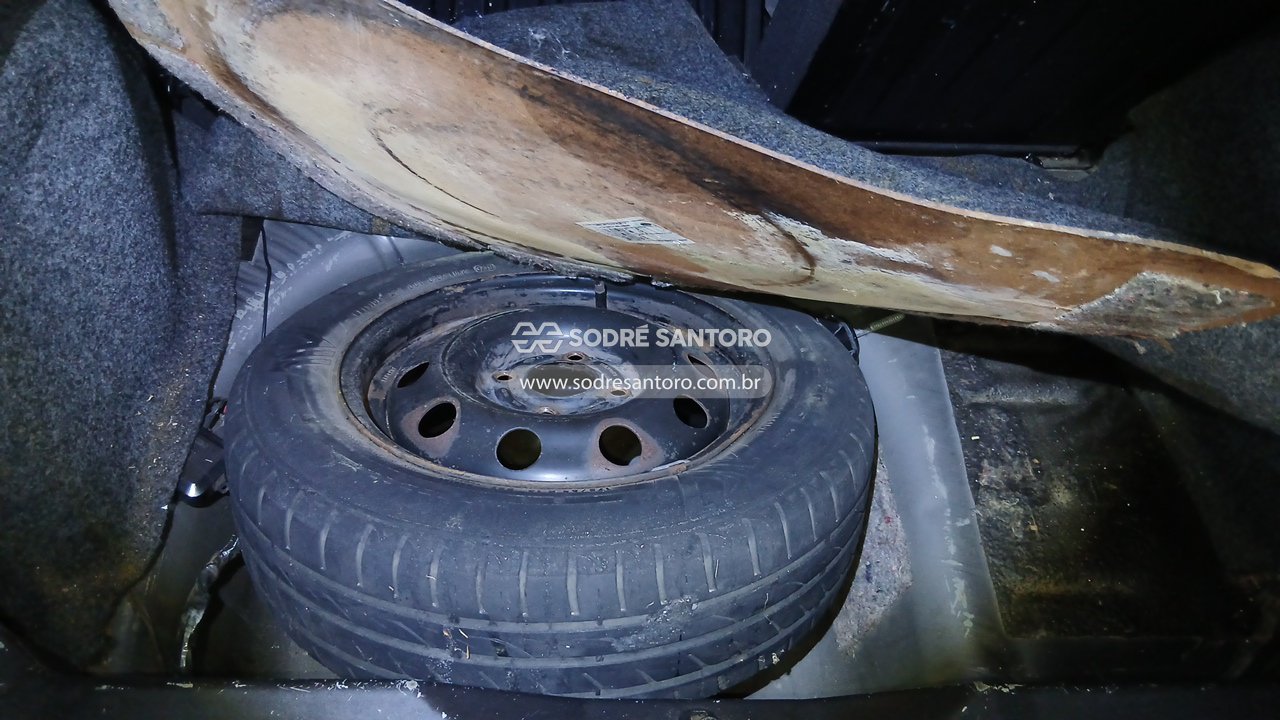 Ford Fiesta Flex - 2011/2012 — foto 10 de 13
