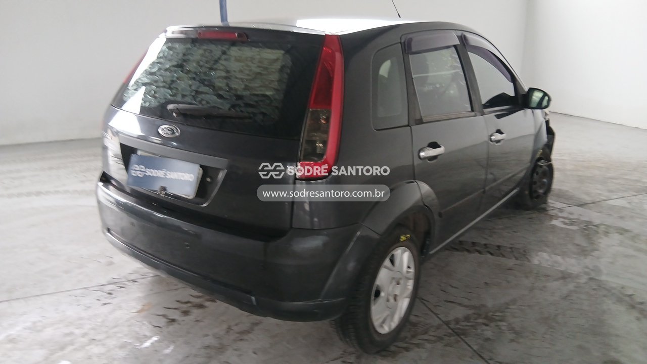 Ford Fiesta Flex - 2011/2012 — foto 4 de 13
