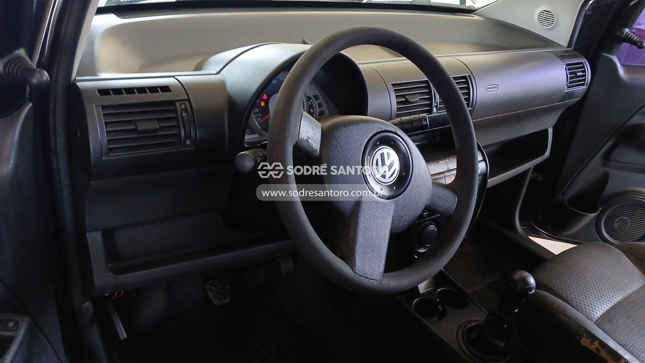 Volkswagen Fox 1.0 - 2006/2007 — foto 6 de 11