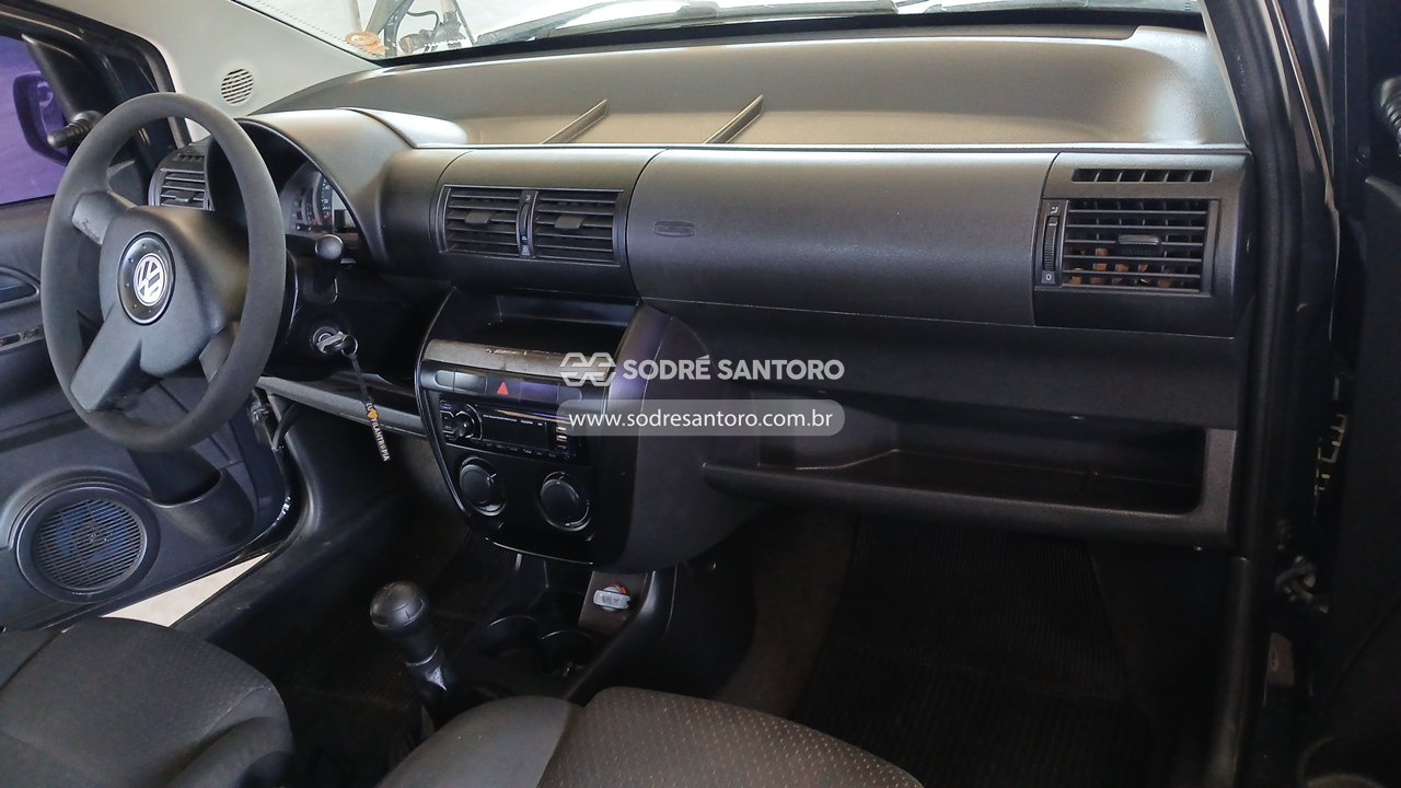 Volkswagen Fox 1.0 - 2006/2007 — foto 8 de 11