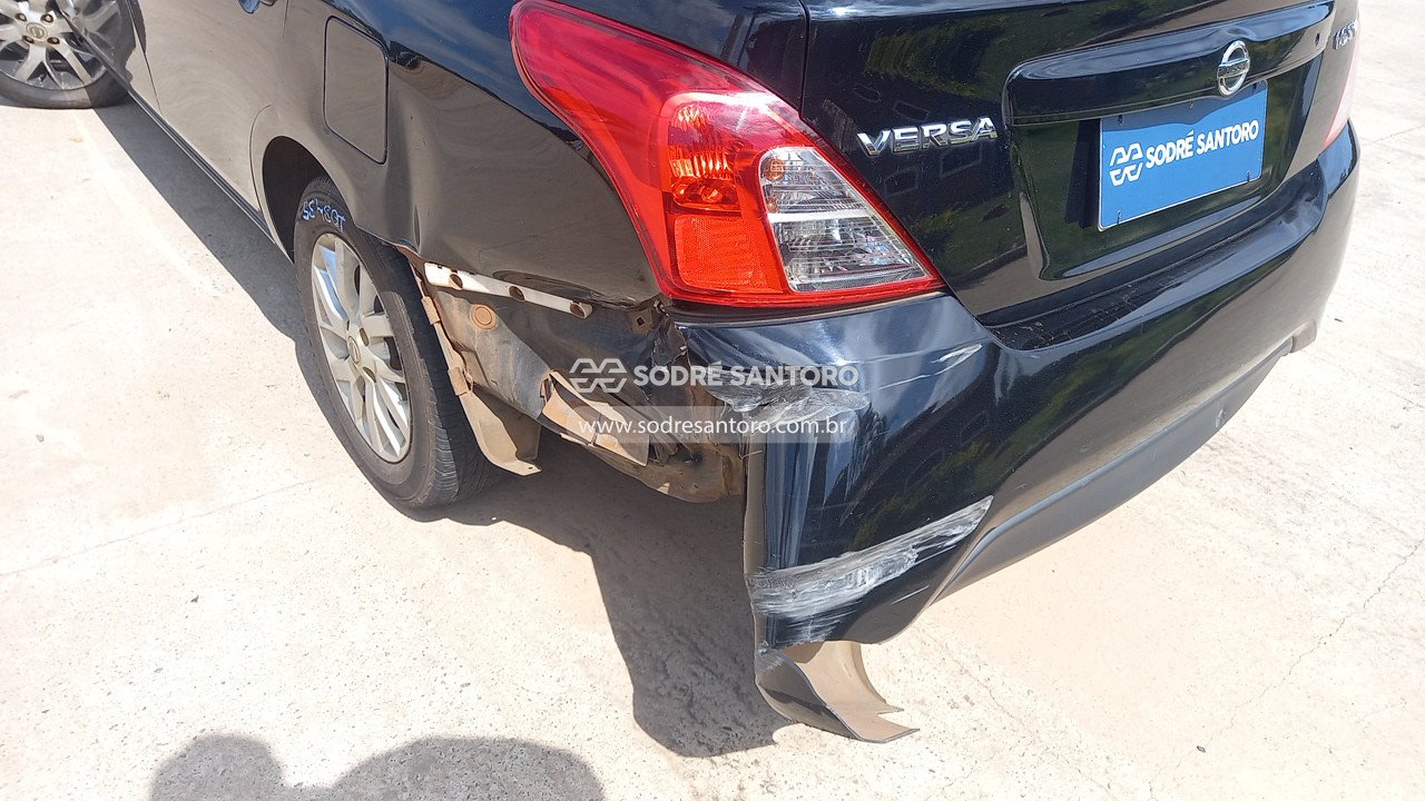Nissan Versa 16sv Cvt - 2019/2020 — foto 10 de 13