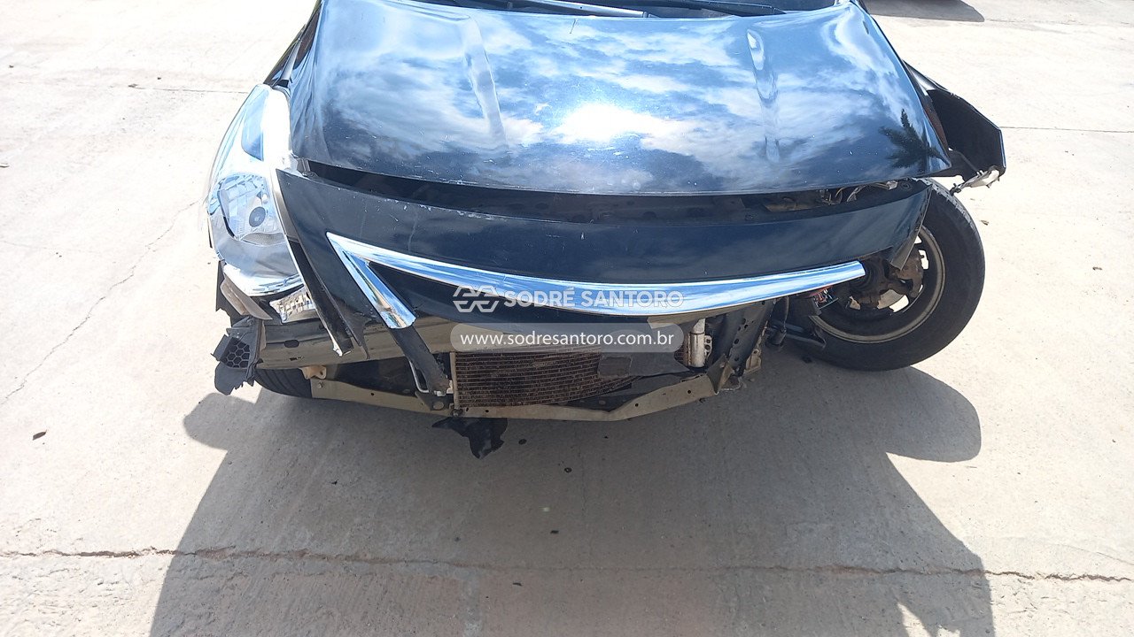 Nissan Versa 16sv Cvt - 2019/2020 — foto 12 de 13