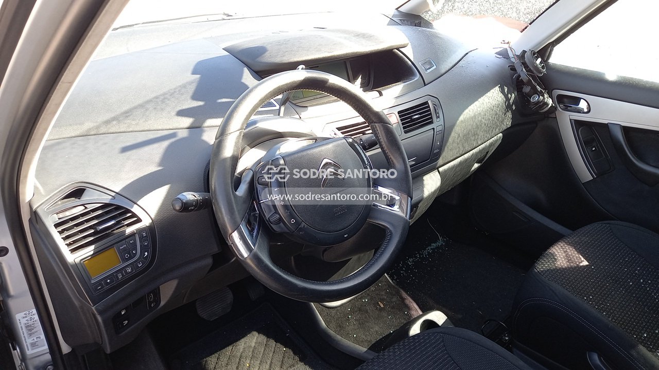 Citroen C4 Pic Glxa 5L - 2010/2011 — foto 6 de 13