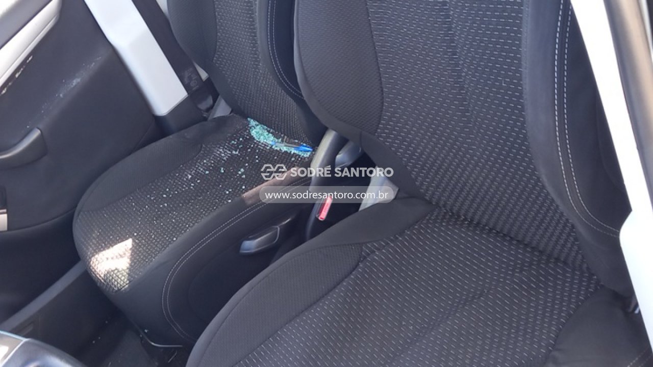 Citroen C4 Pic Glxa 5L - 2010/2011 — foto 8 de 13