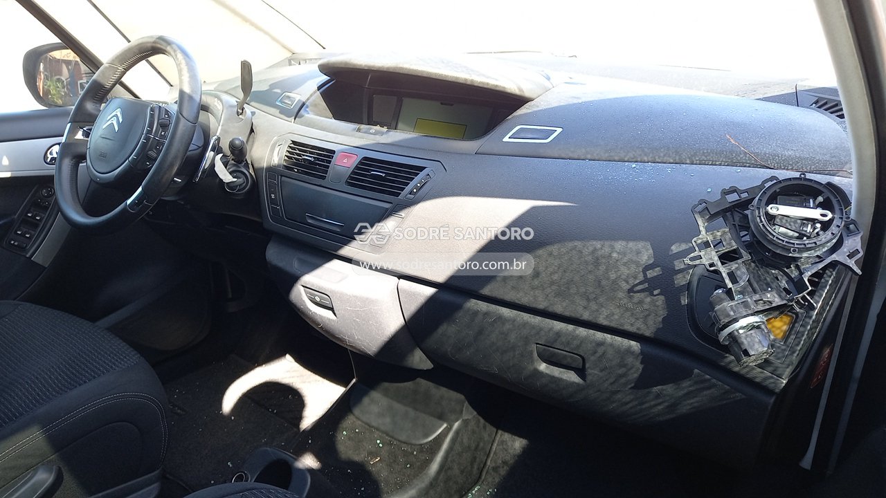 Citroen C4 Pic Glxa 5L - 2010/2011 — foto 7 de 13