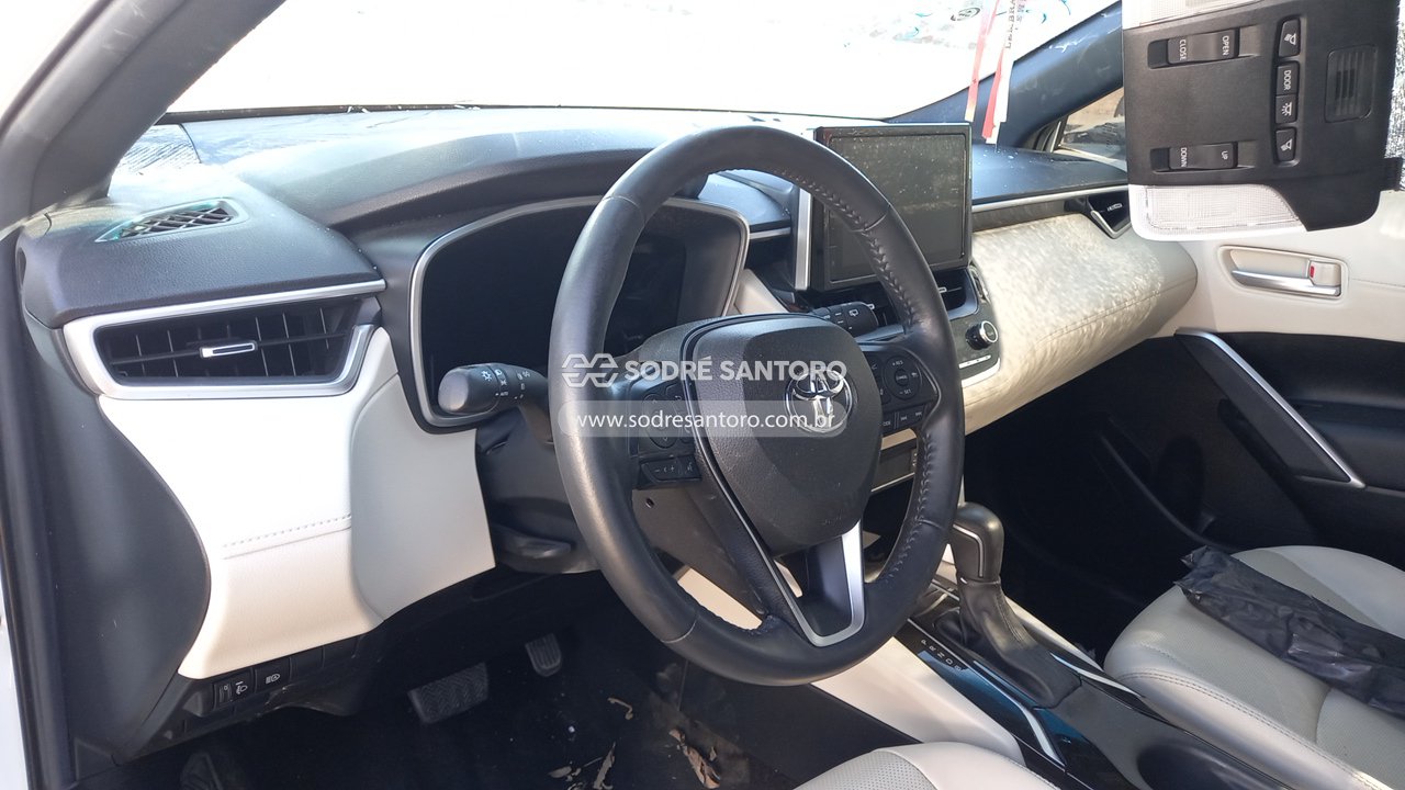 Toyota Corolla Cross Xrx Hybrid - 2023/2024 — foto 6 de 12