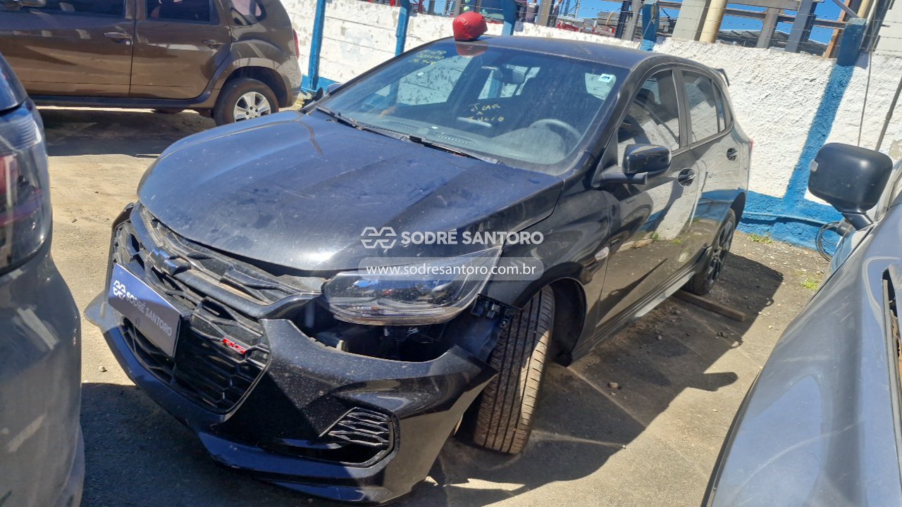 Chevrolet Onix 10tat RS - 2023/2024 — foto 3 de 13