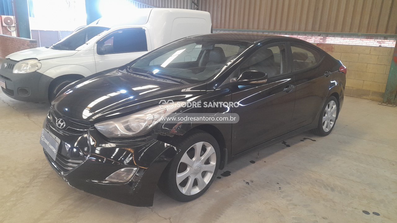 Hyundai Elantra Gls - 2011/2012 — foto 3 de 12