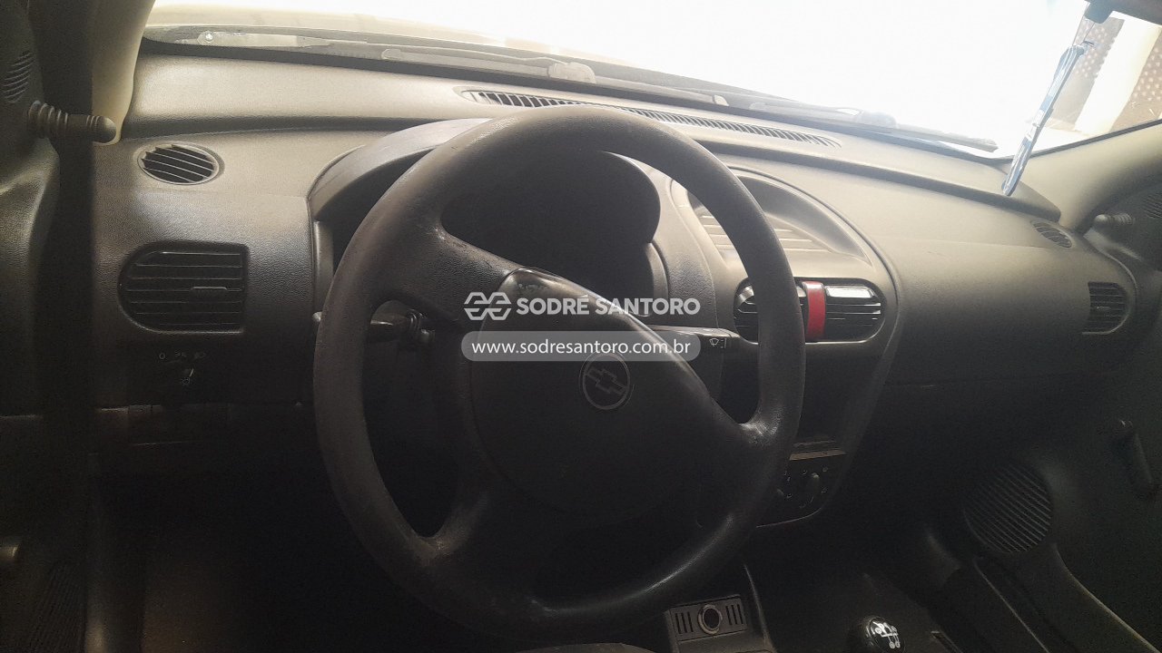 Chevrolet Montana Conquest - 2009/2010 — foto 6 de 13