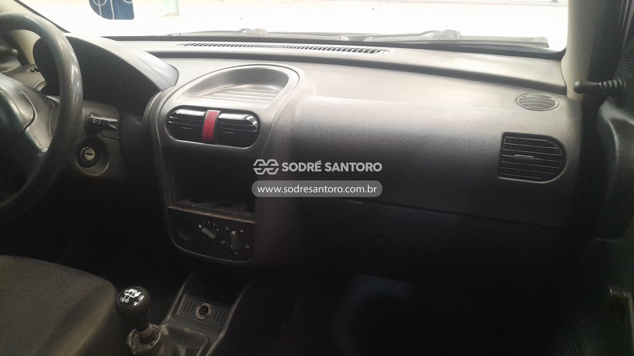 Chevrolet Montana Conquest - 2009/2010 — foto 8 de 13