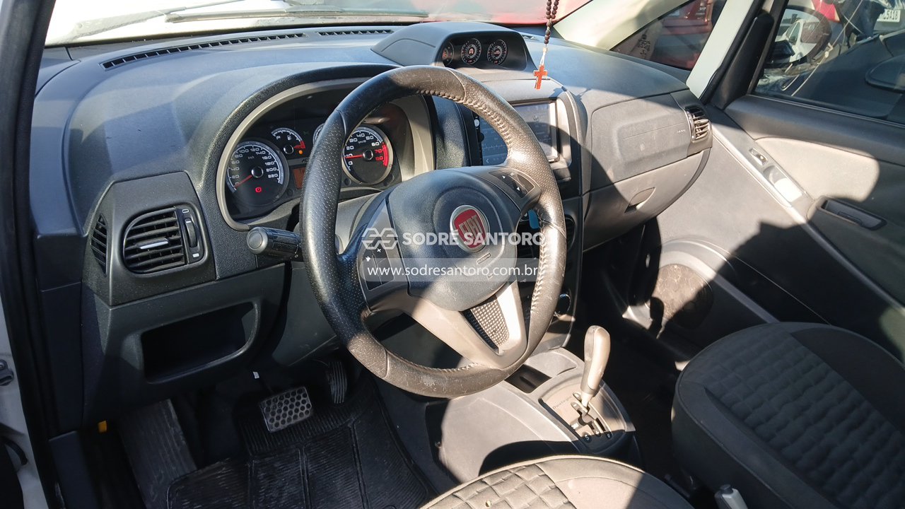 Fiat Idea Adventure 1.8 - 2013/2014 — foto 6 de 13