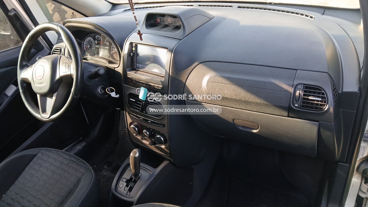 Fiat Idea Adventure 1.8 - 2013/2014 — foto 8 de 13