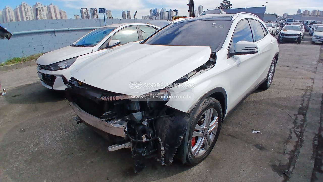 Mercedes-benz Gla 200 FF - 2015/2015 — foto 3 de 13