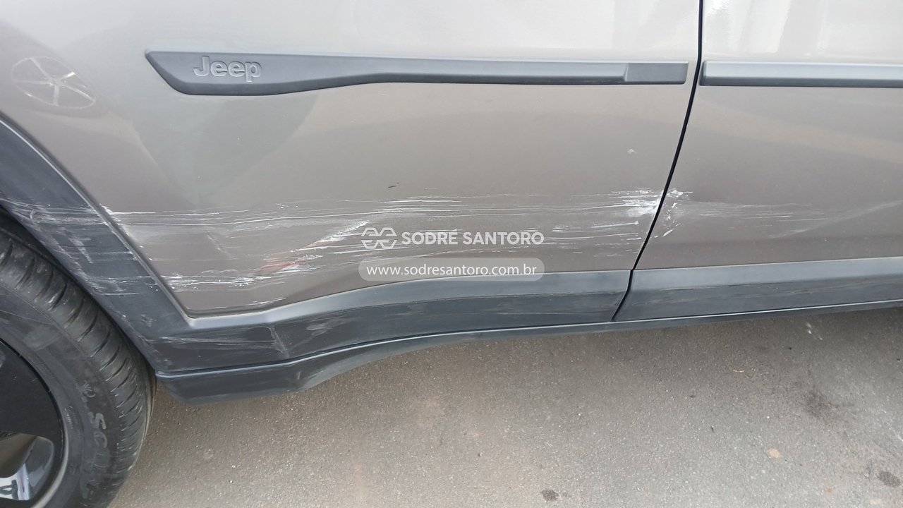 Jeep Compass Night Egl F - 2018/2018 — foto 11 de 13