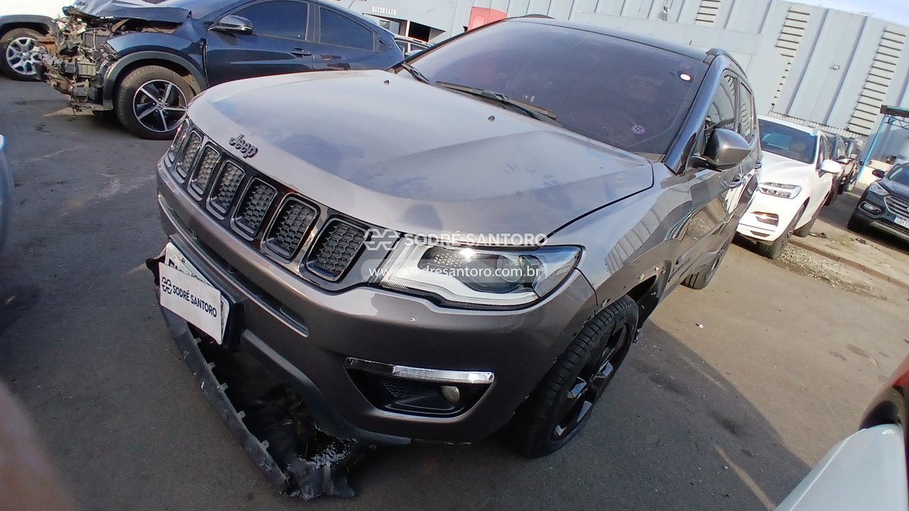 Jeep Compass Night Egl F - 2018/2018 — foto 3 de 13