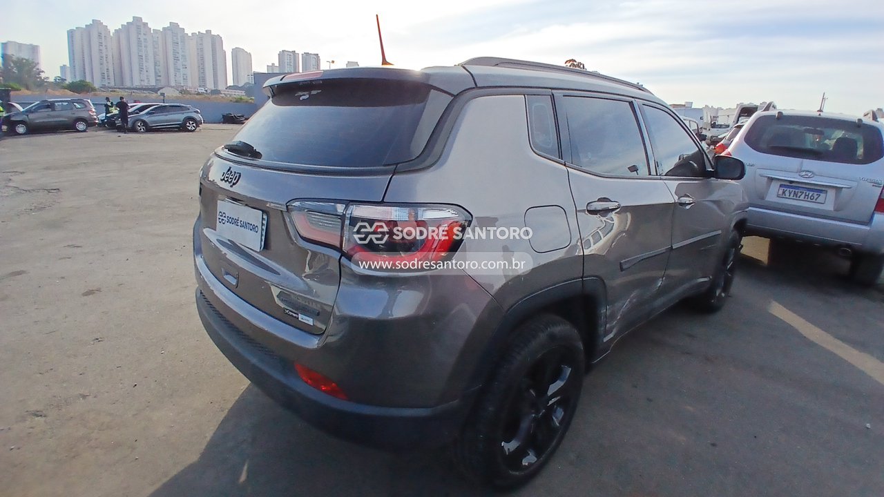 Jeep Compass Night Egl F - 2018/2018 — foto 4 de 13