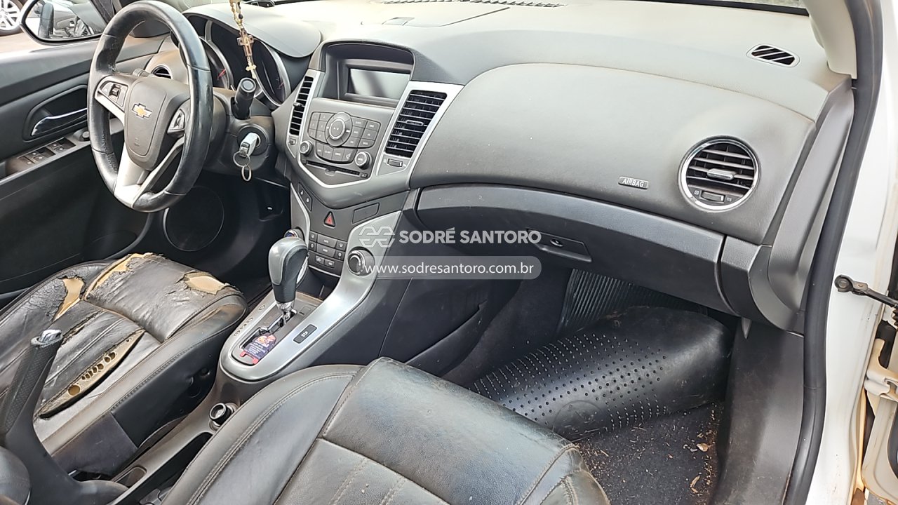 Chevrolet Cruze LT NB - 2012/2012 — foto 7 de 13