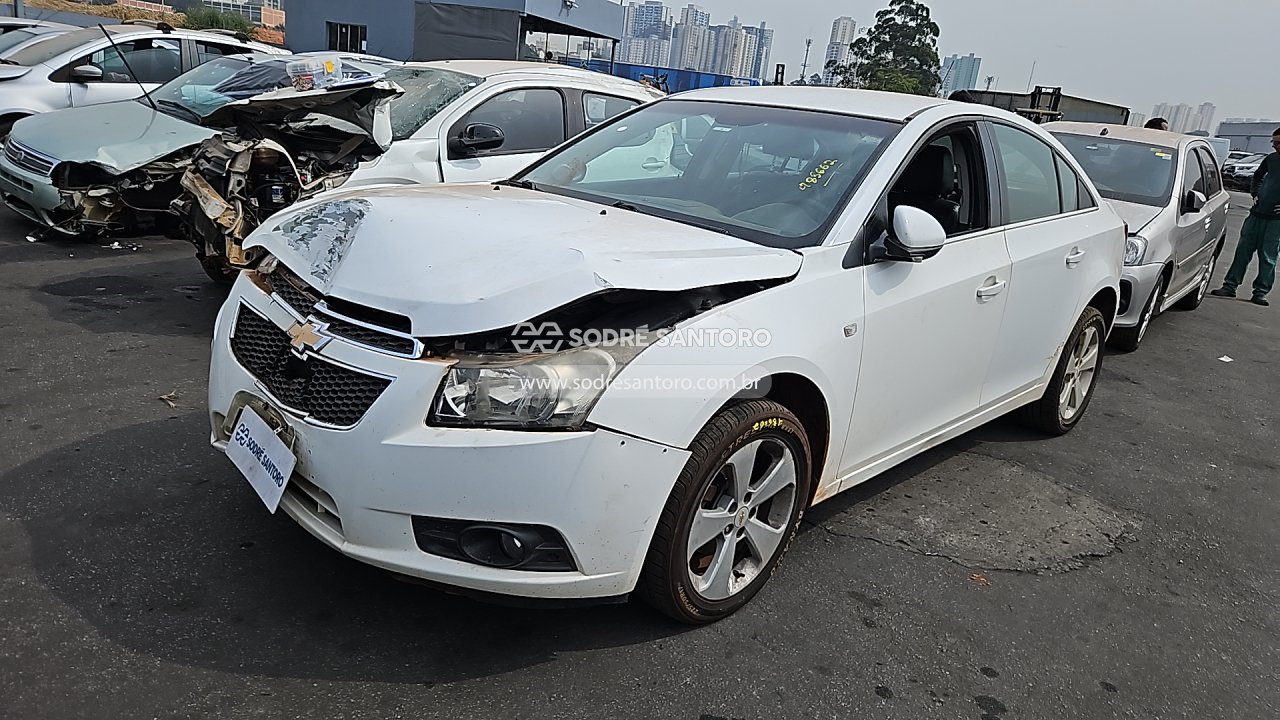 Chevrolet Cruze LT NB - 2012/2012 — foto 3 de 13