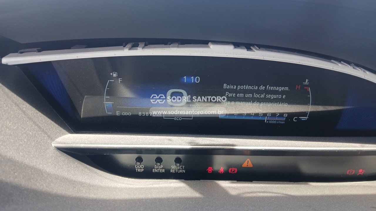 Toyota Etios HB XS 15 MT - 2017/2018 — foto 7 de 13