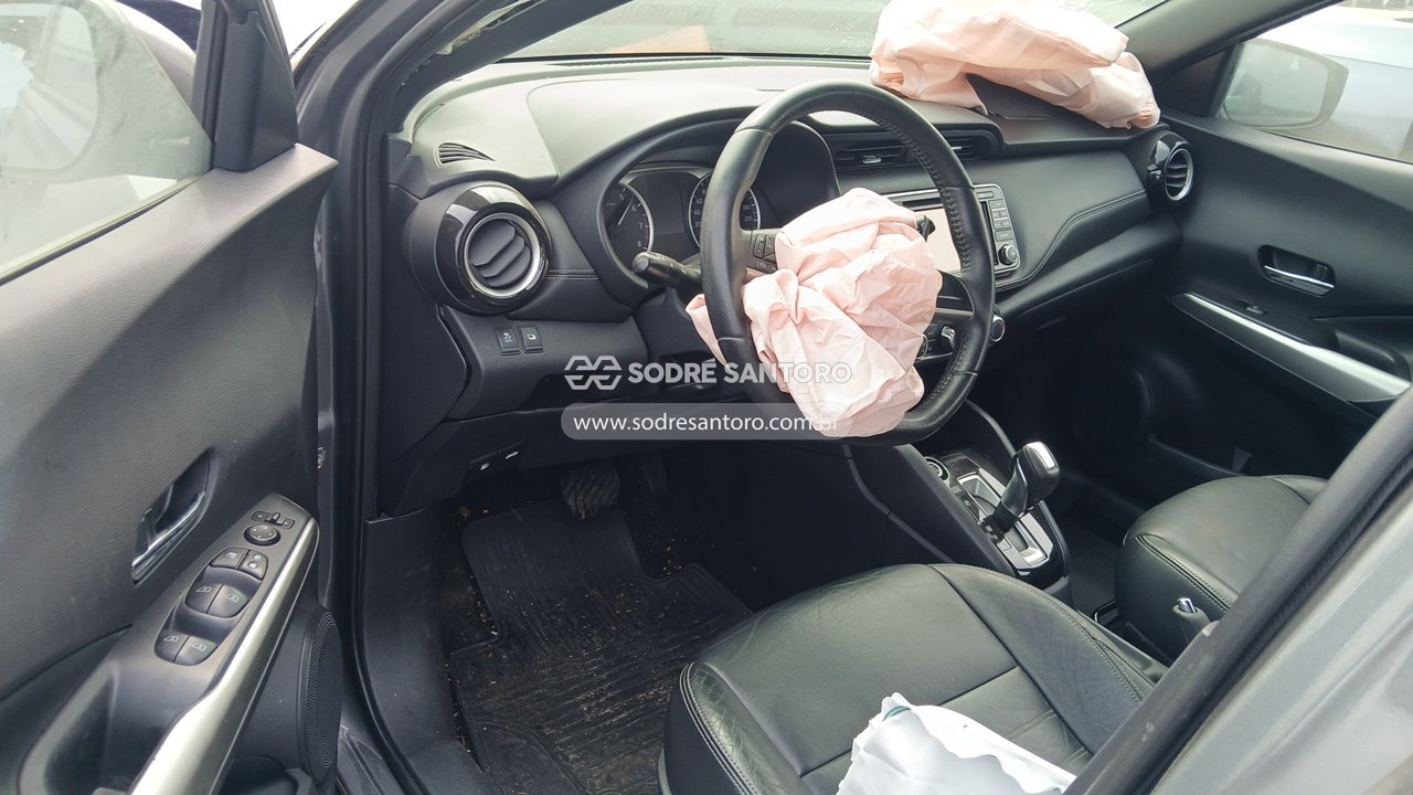 Nissan Kicks SV Cvt - 2018/2018 — foto 6 de 12