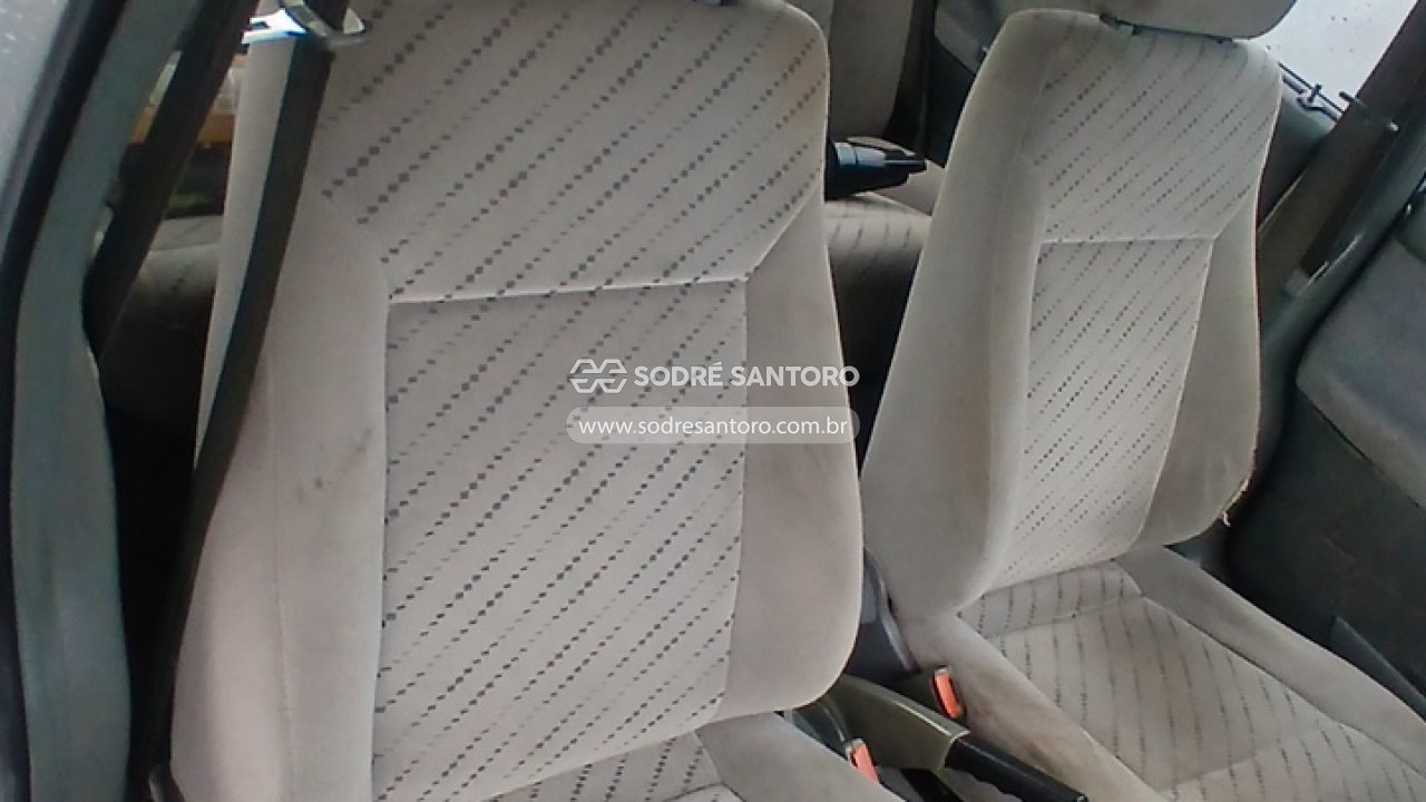 Volkswagen Santana - 2005/2005 — foto 9 de 13