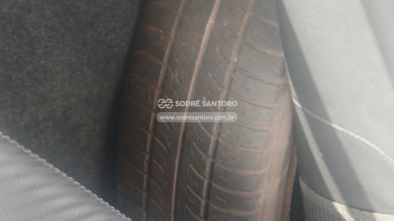 Volkswagen Saveiro CS Surf MB - 2015/2016 — foto 9 de 9