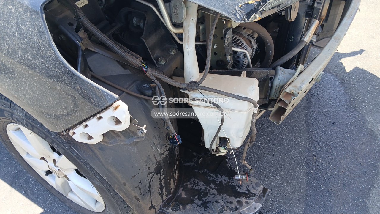 Nissan Versa 16sl Flex - 2012/2013 — foto 12 de 13