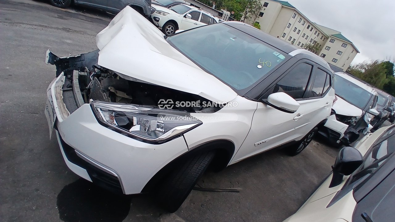 Nissan Kicks S Cvt - 2017/2018 — foto 3 de 13