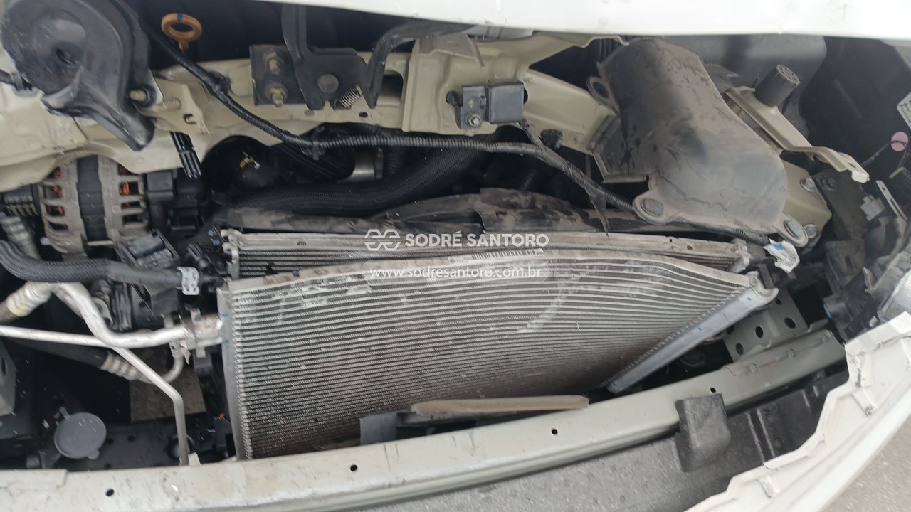 Nissan Kicks S Cvt - 2017/2018 — foto 12 de 13