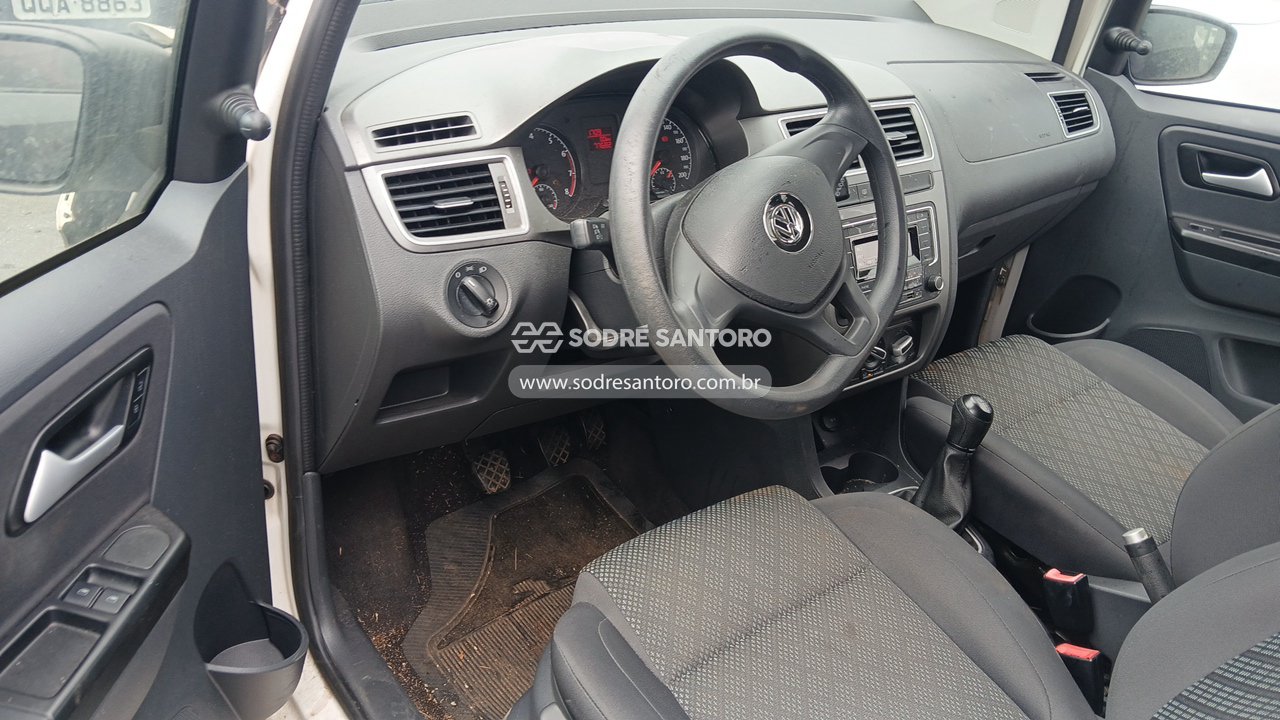 Volkswagen Fox TL ME - 2016/2016 — foto 6 de 13