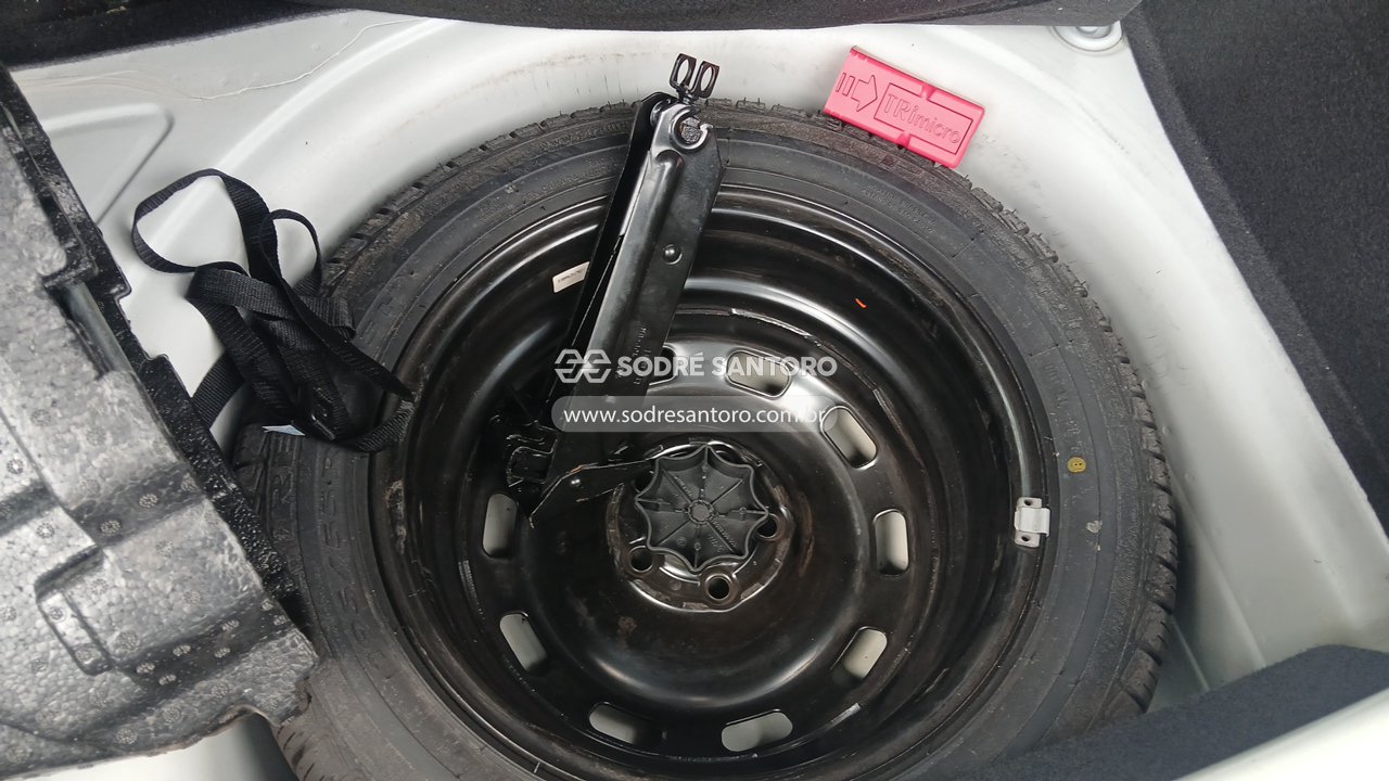 Volkswagen Fox TL ME - 2016/2016 — foto 10 de 13