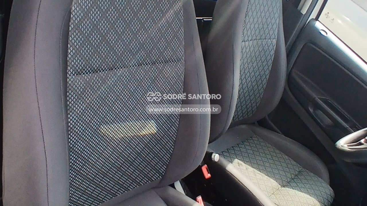Volkswagen Fox TL ME - 2016/2016 — foto 9 de 13