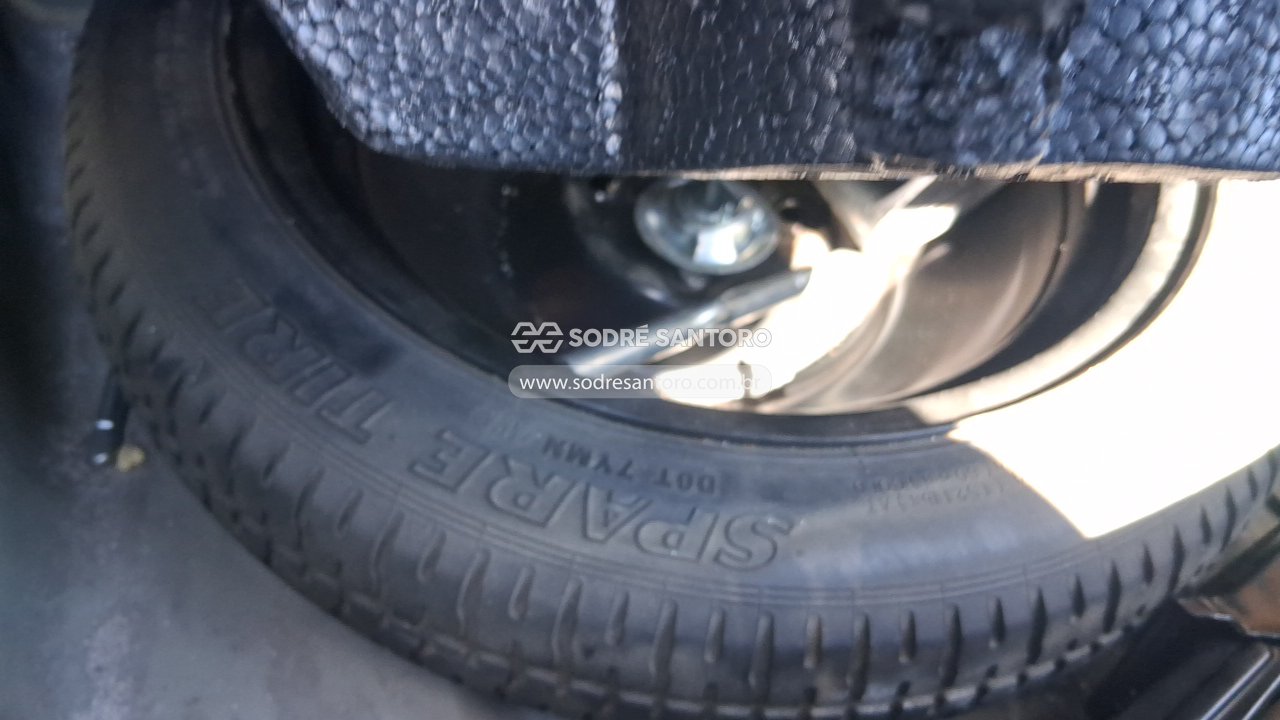 Honda Fit Twist - 2013/2014 — foto 9 de 13