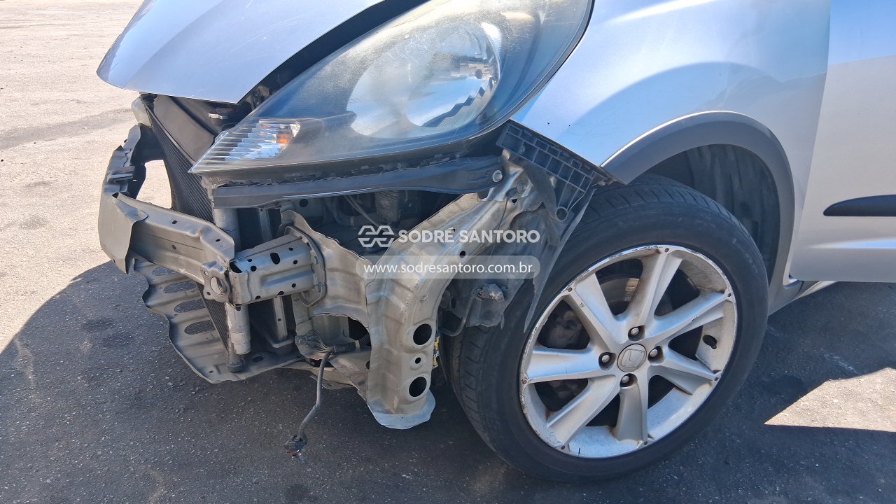 Honda Fit Twist - 2013/2014 — foto 11 de 13