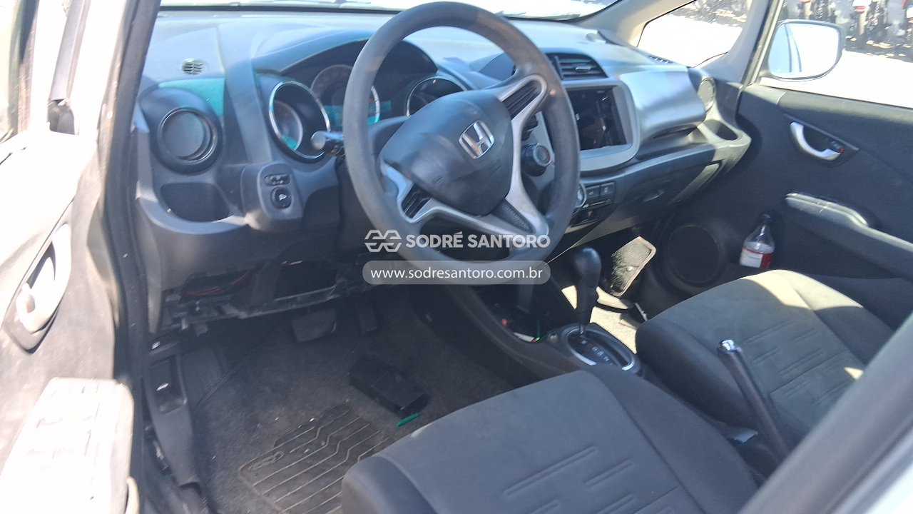 Honda Fit Twist - 2013/2014 — foto 6 de 13