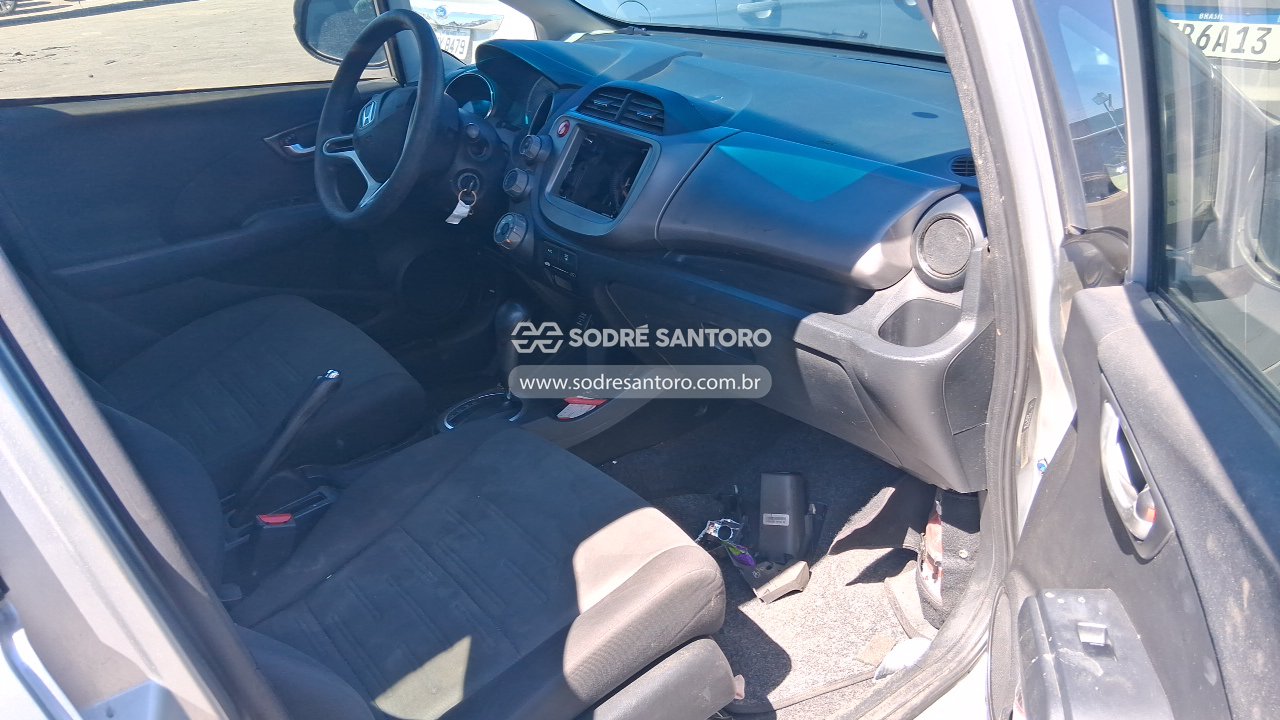 Honda Fit Twist - 2013/2014 — foto 7 de 13