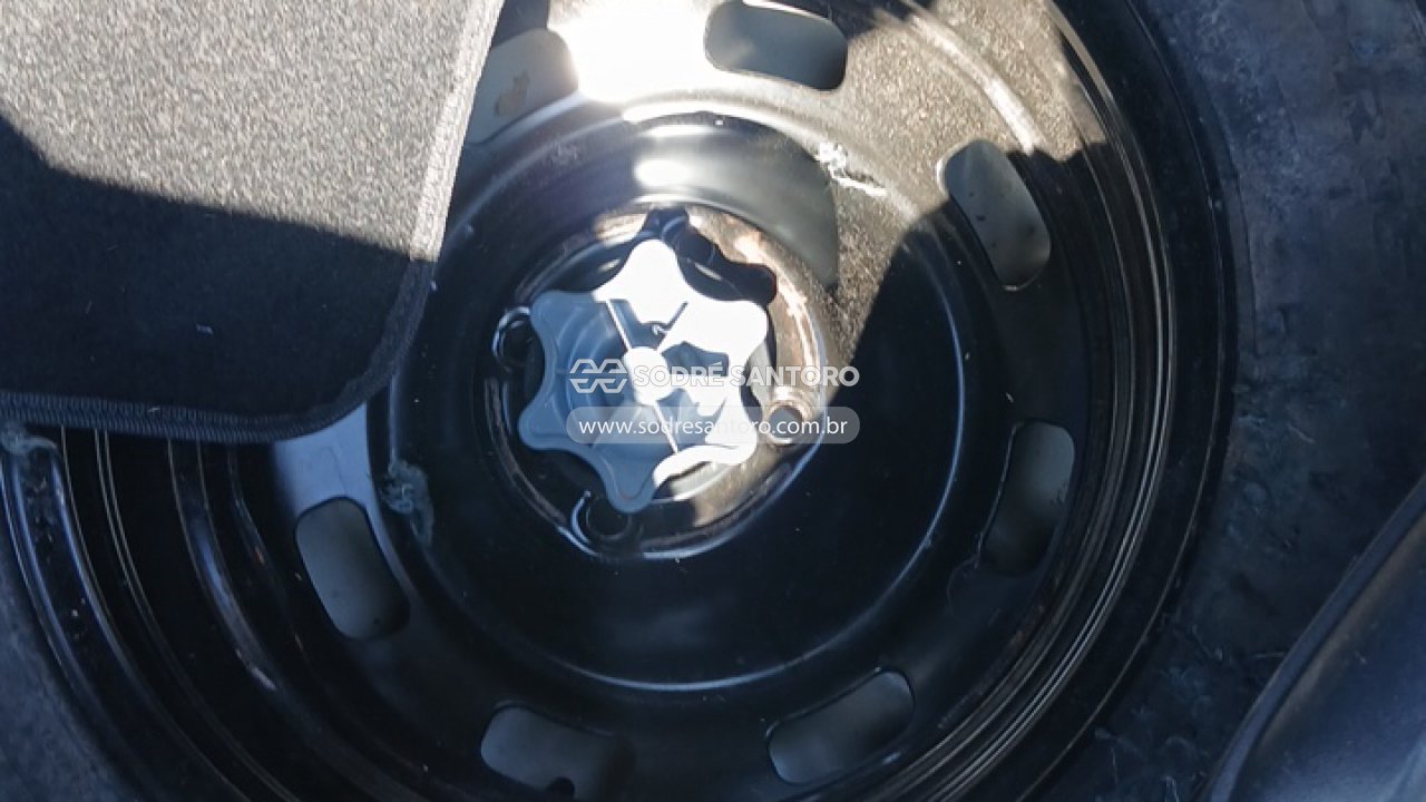 Peugeot 208 Griffe A - 2013/2014 — foto 10 de 12