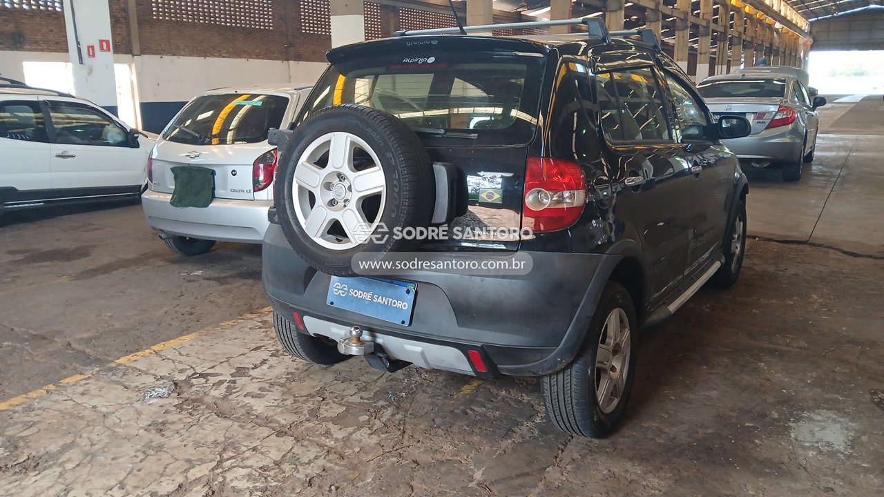 Volkswagen Crossfox - 2008/2009 — foto 4 de 13