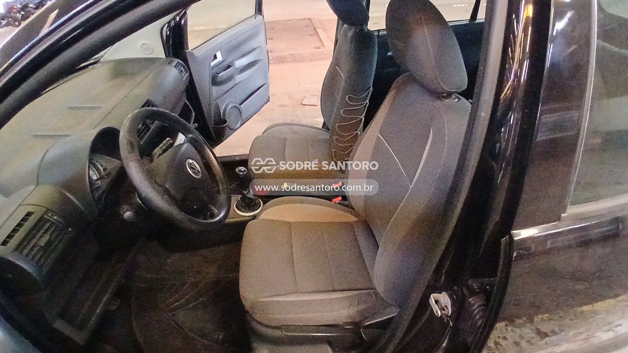Volkswagen Crossfox - 2008/2009 — foto 7 de 13
